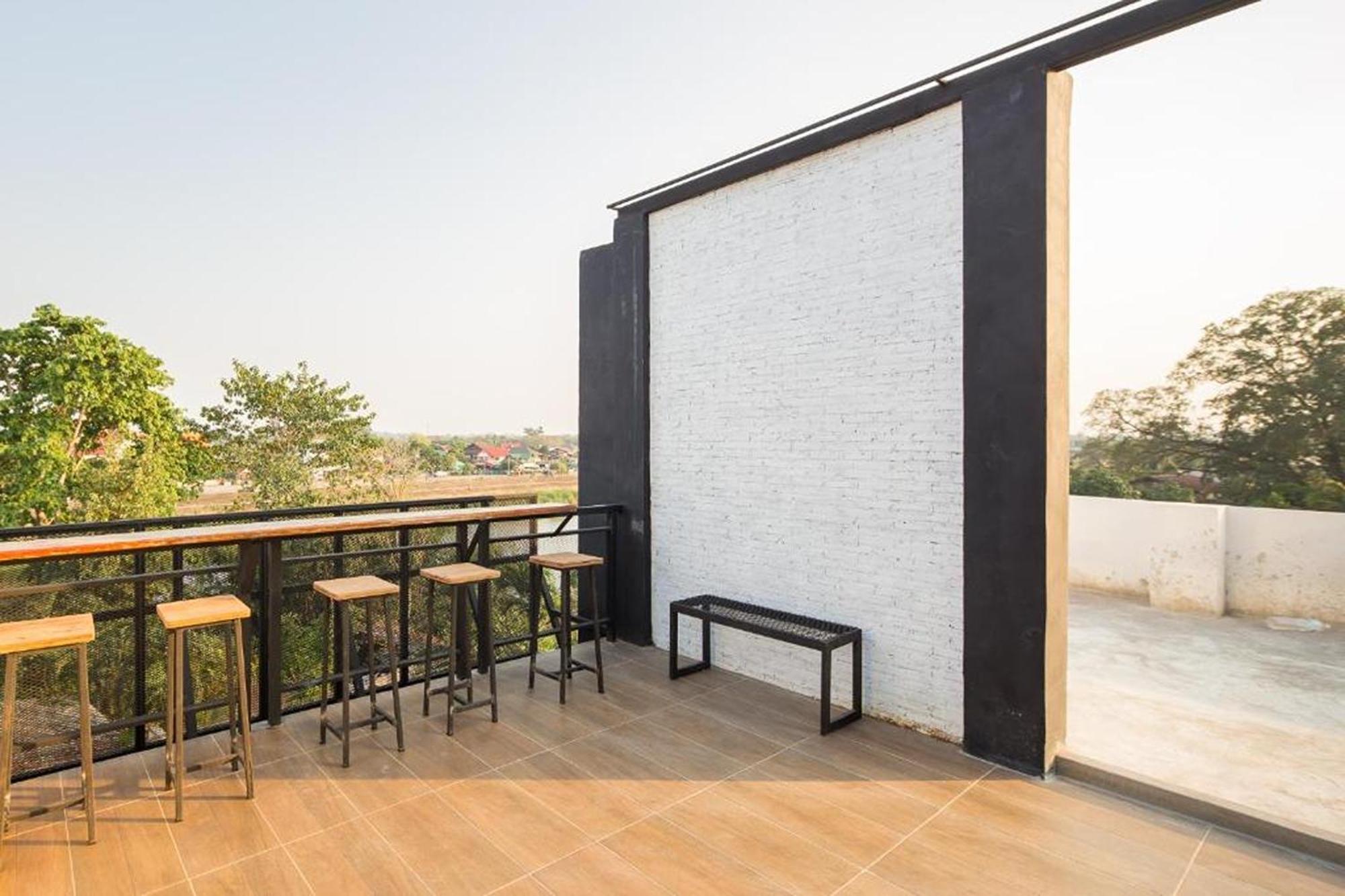 נאן Yindee Travellers Lodge מראה חיצוני תמונה