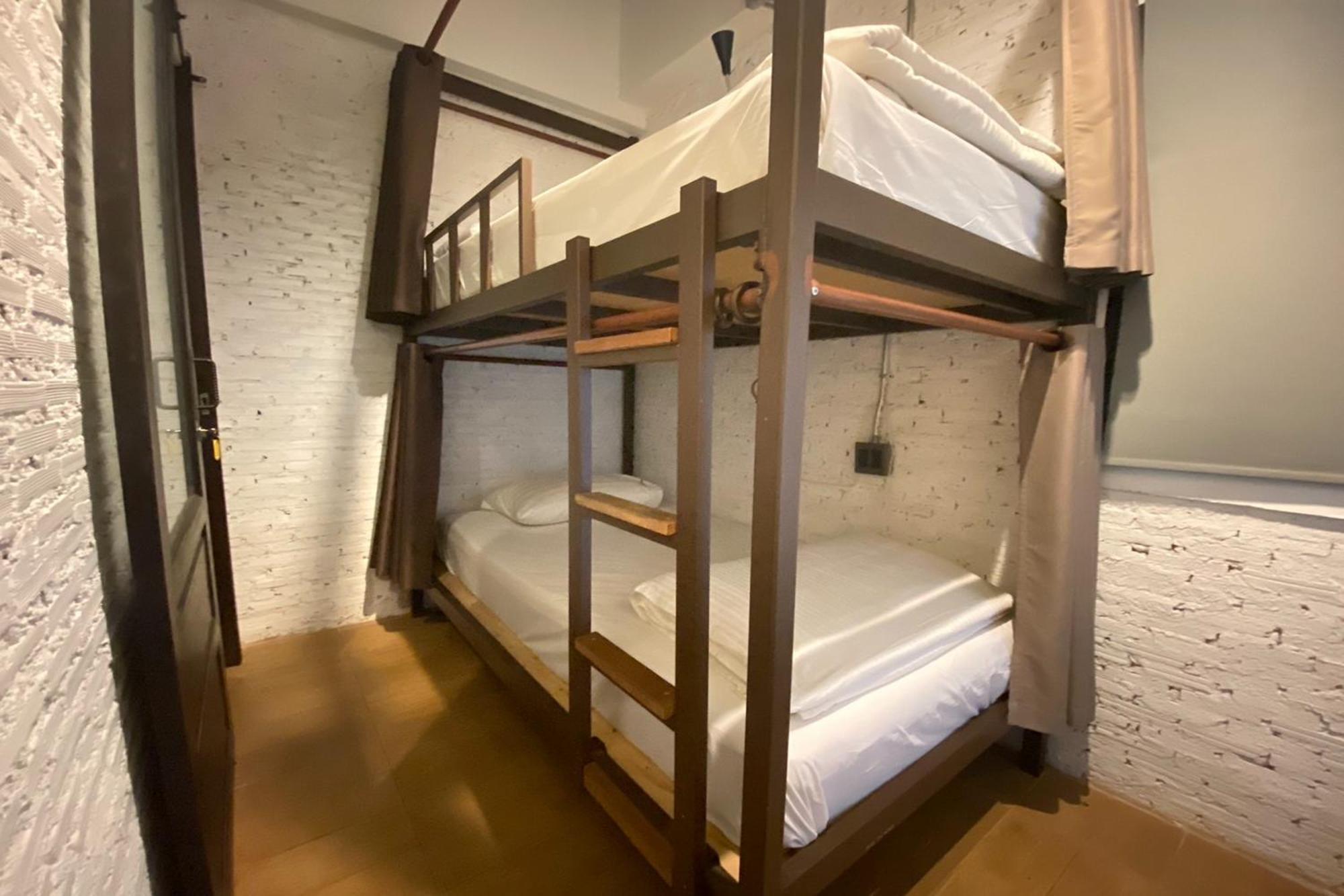 נאן Yindee Travellers Lodge מראה חיצוני תמונה