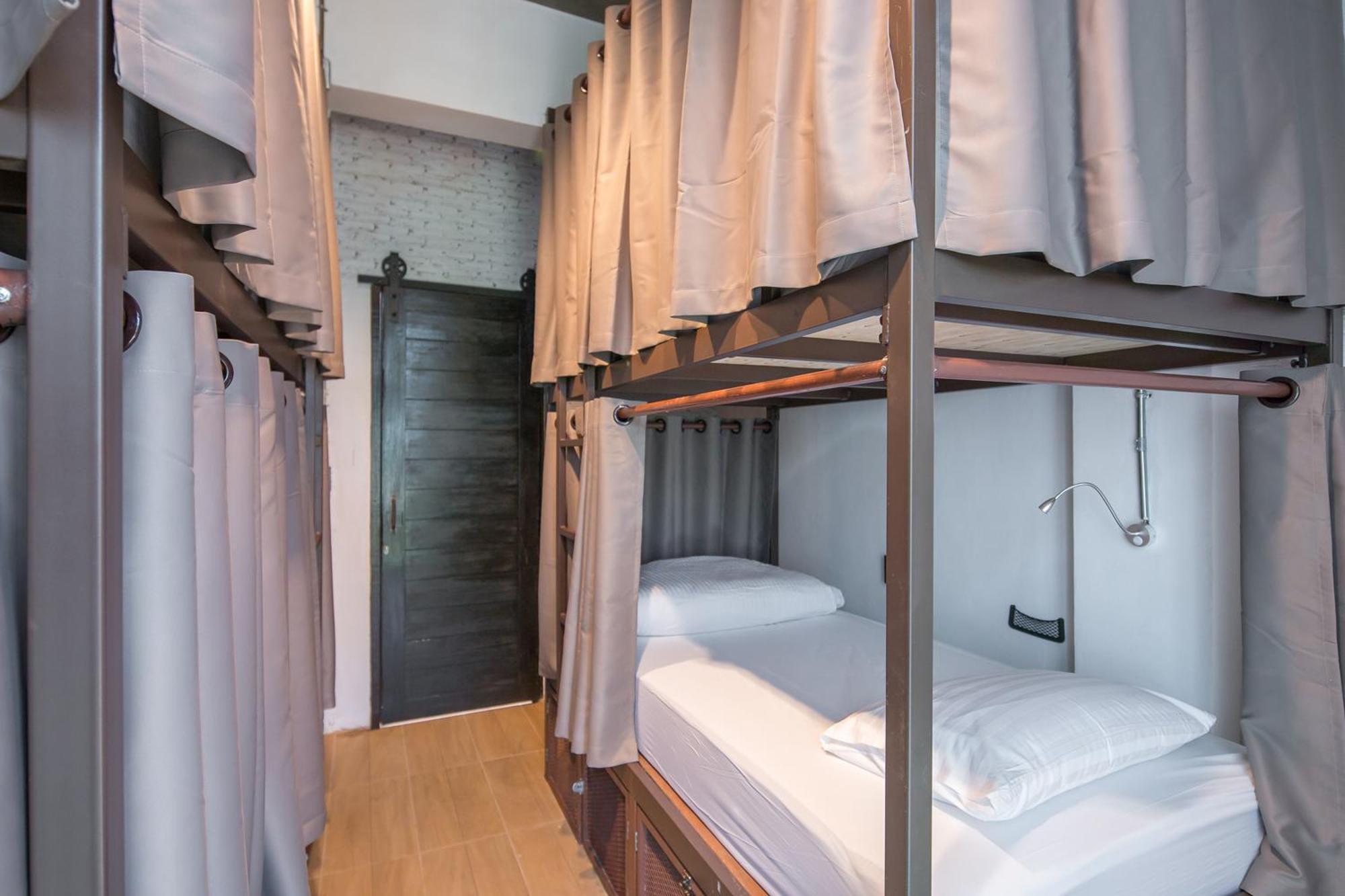 נאן Yindee Travellers Lodge מראה חיצוני תמונה