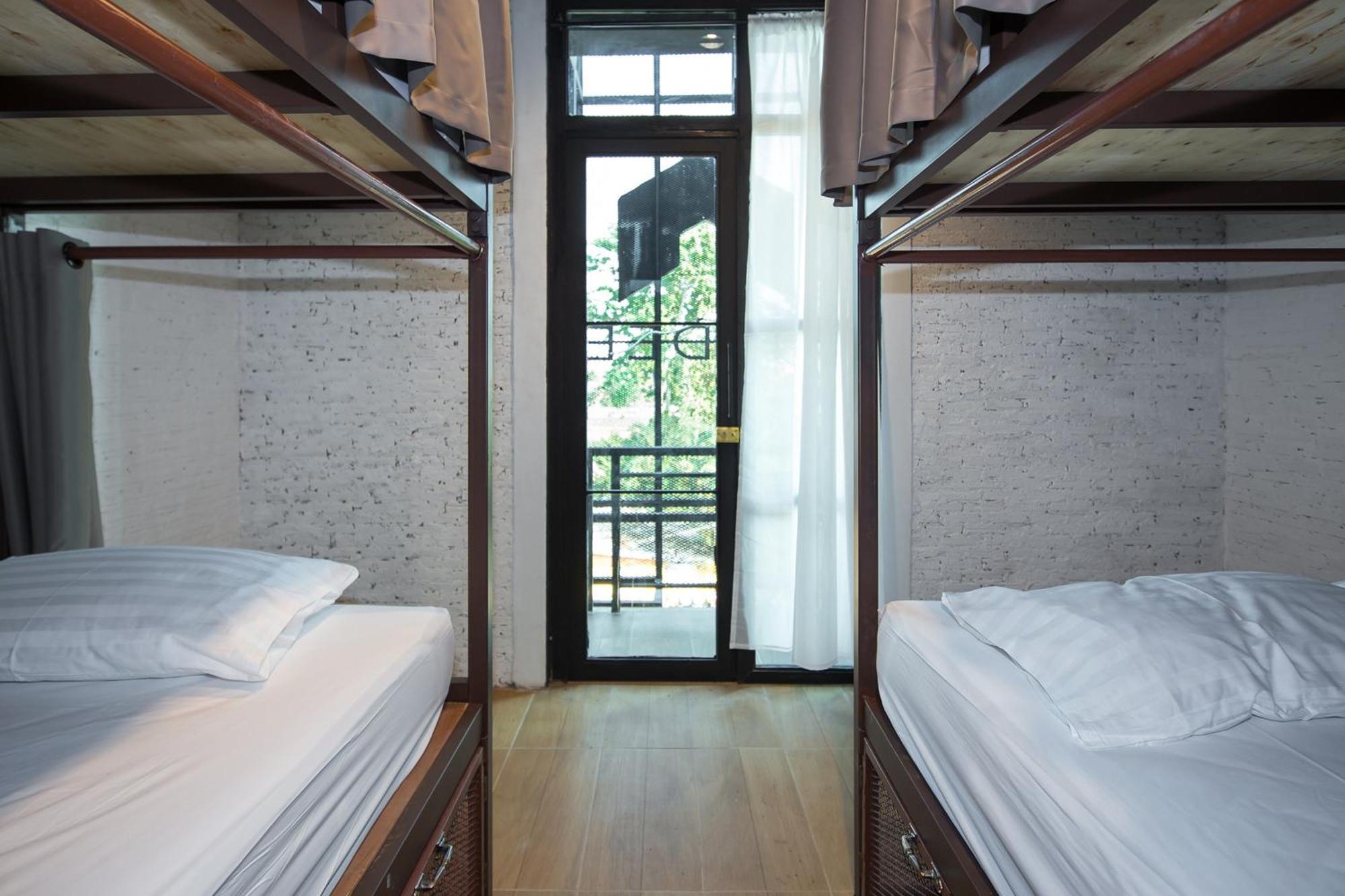 נאן Yindee Travellers Lodge מראה חיצוני תמונה