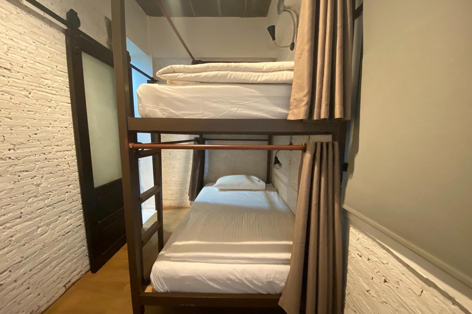 נאן Yindee Travellers Lodge מראה חיצוני תמונה